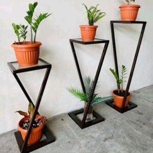Min plant stand